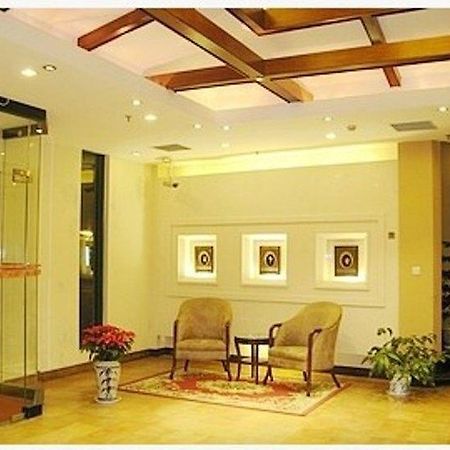 Baolong Homelike Hotel Luojing Branch Xangai Exterior foto